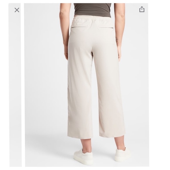 Athleta Avenue Wide Leg Crop Pant 